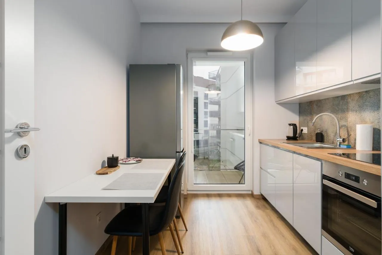 Lwowska Apartment By The Malta Lake Poznan By Noclegi Renters