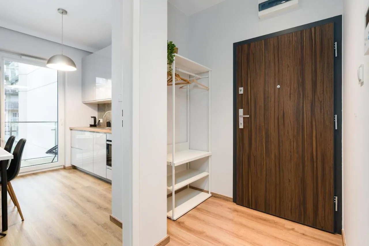Lwowska Apartment By The Malta Lake Poznan By Noclegi Renters